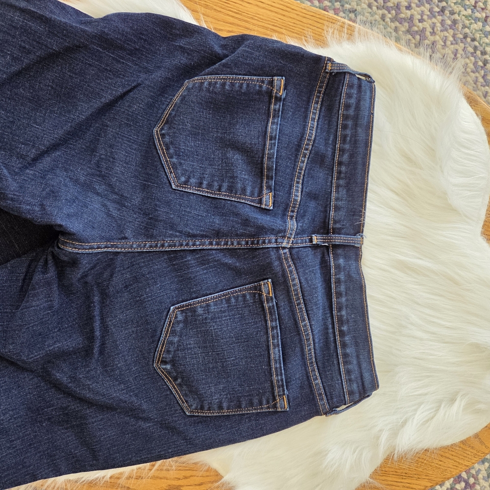 Old Navy Women's Curvy Profile Mid-Rise Jeans - Picture 2 of 2